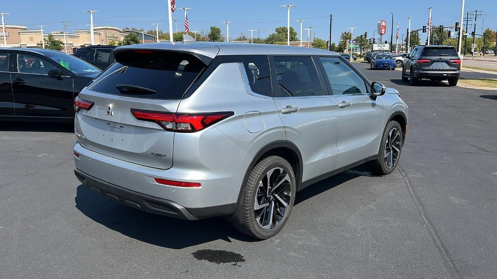 used 2022 Mitsubishi Outlander car, priced at $22,990