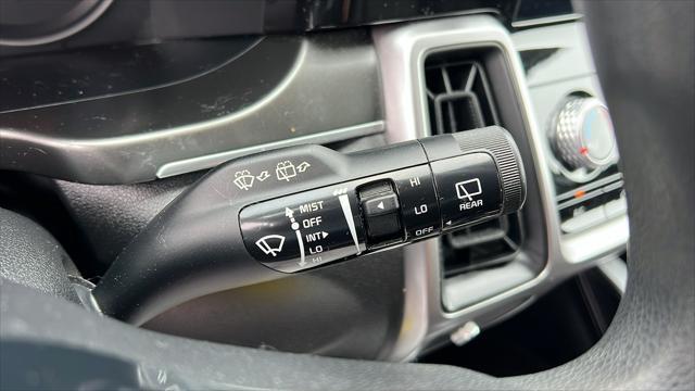 used 2022 Kia Sorento car, priced at $23,990