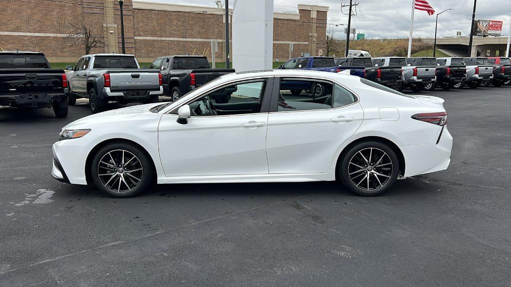 used 2022 Toyota Camry Hybrid car, priced at $30,990