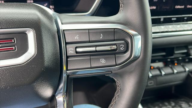 used 2023 GMC Canyon car, priced at $33,990