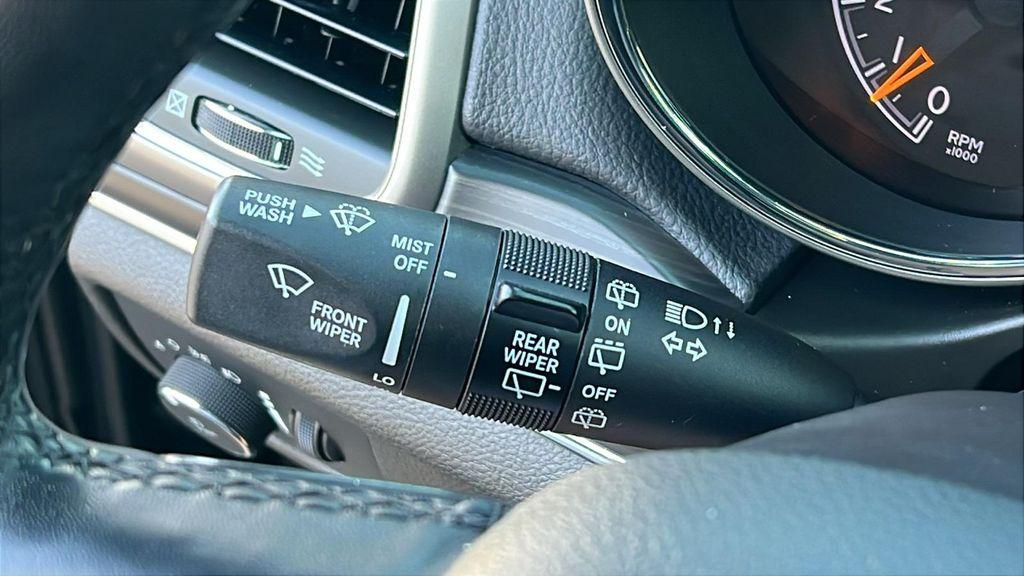 used 2021 Jeep Grand Cherokee car, priced at $23,990