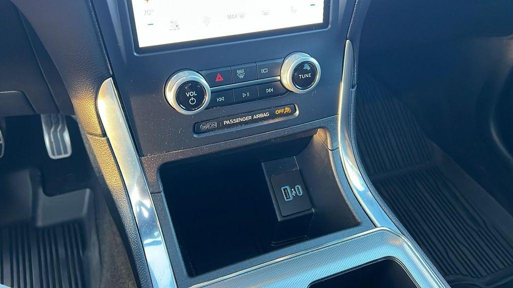 used 2023 Ford Edge car, priced at $33,990