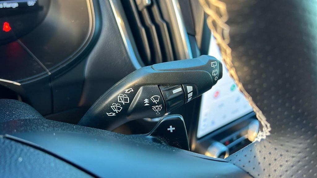 used 2023 Ford Edge car, priced at $33,990