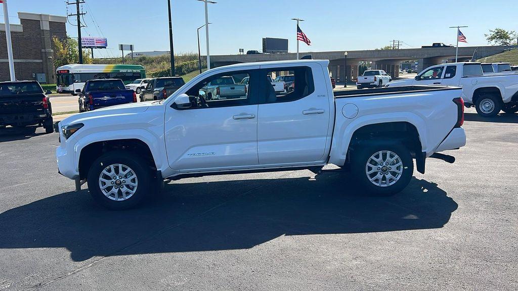 new 2025 Toyota Tacoma car, priced at $40,998