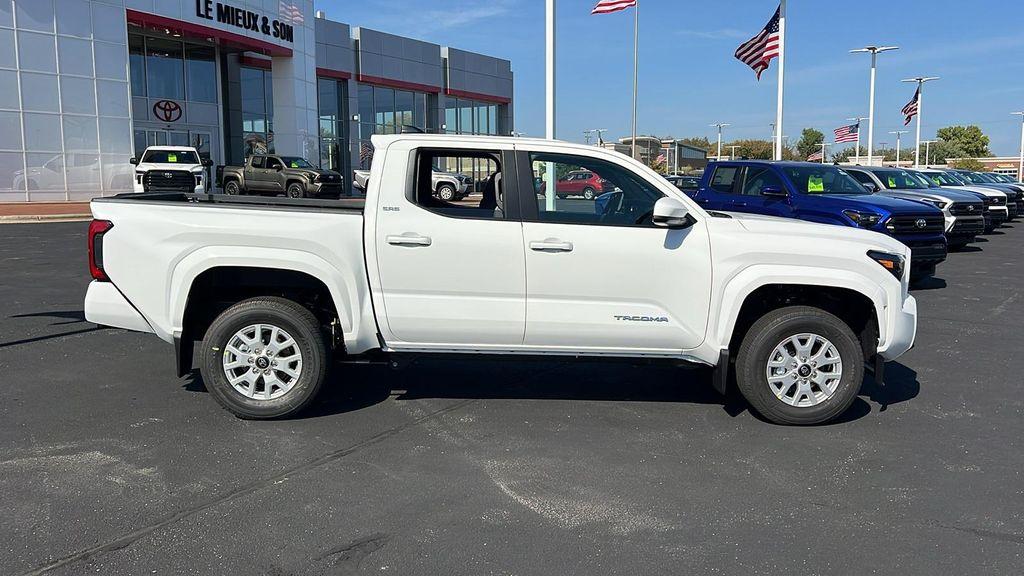 new 2025 Toyota Tacoma car, priced at $40,998