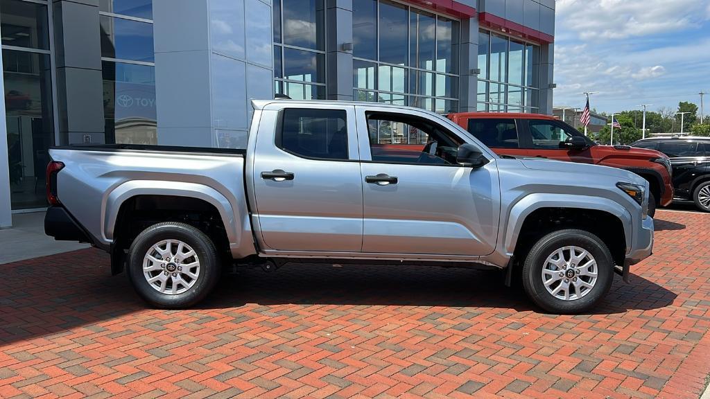 new 2024 Toyota Tacoma car, priced at $33,998