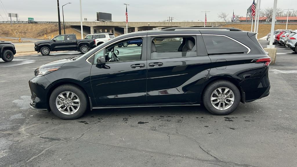 used 2022 Toyota Sienna car, priced at $37,990