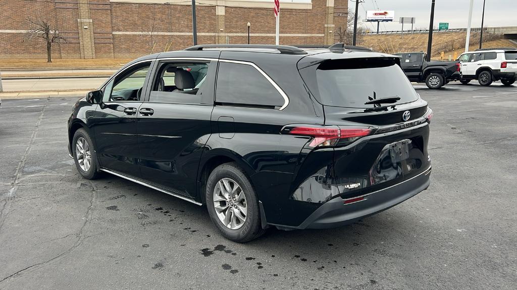 used 2022 Toyota Sienna car, priced at $37,990