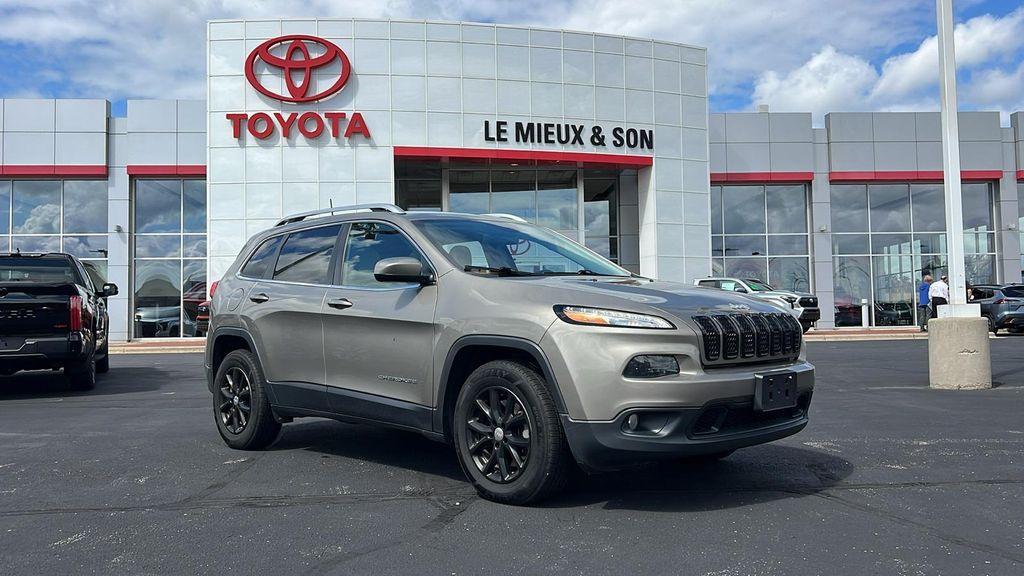 used 2016 Jeep Cherokee car, priced at $10,990