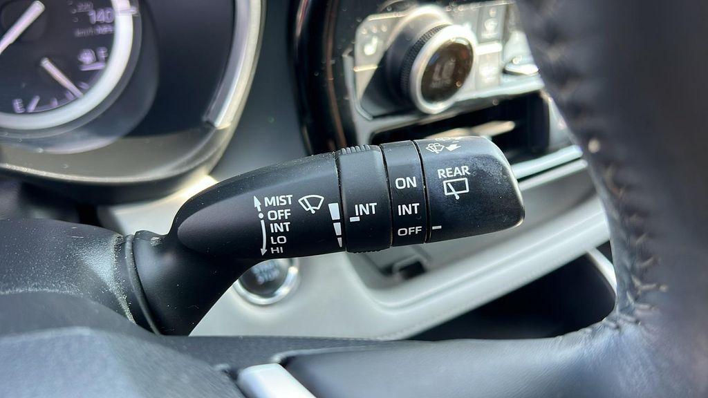 used 2022 Toyota Highlander car, priced at $35,990