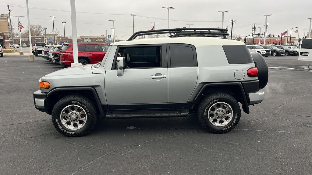used 2012 Toyota FJ Cruiser car, priced at $13,990