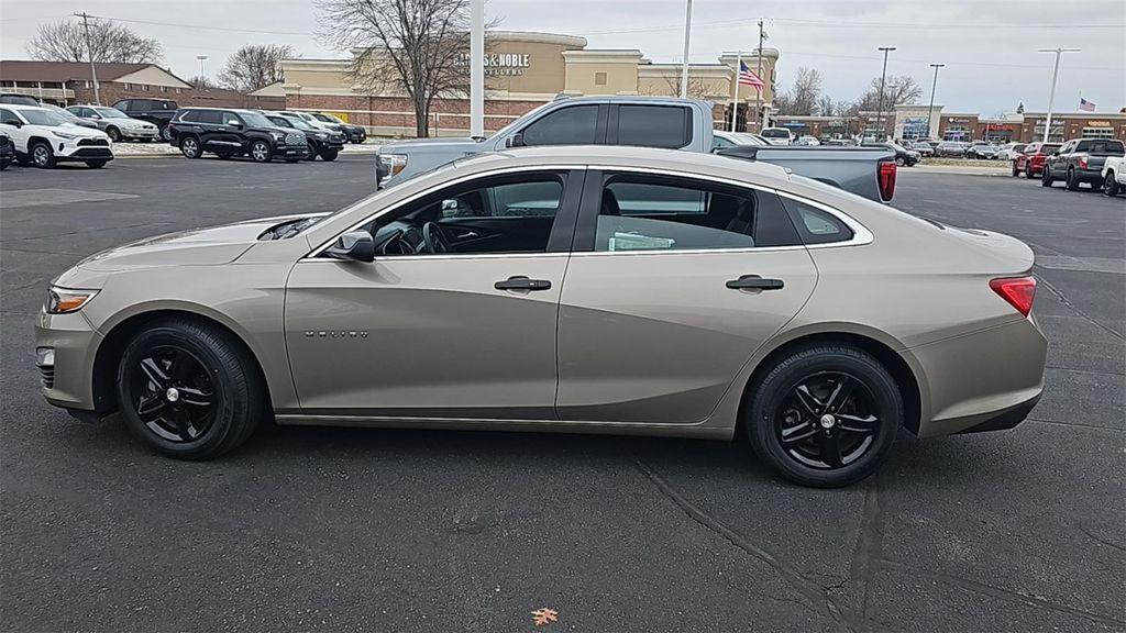 used 2022 Chevrolet Malibu car, priced at $17,990