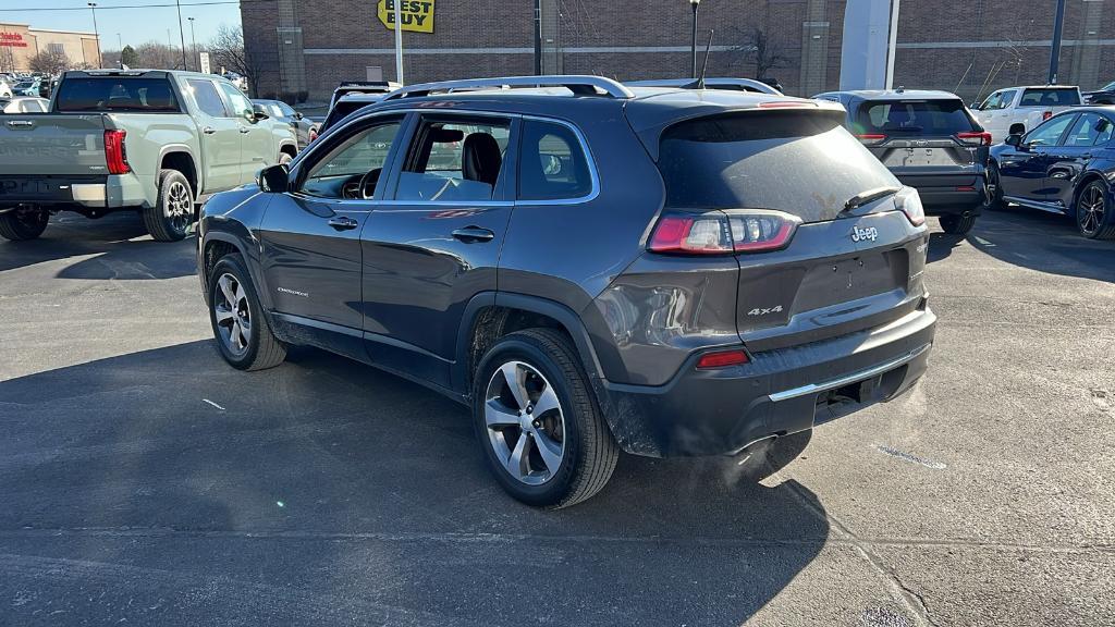 used 2019 Jeep Cherokee car, priced at $17,990