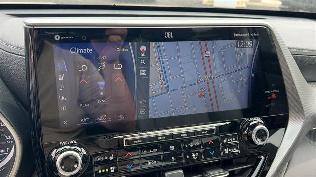 used 2021 Toyota Highlander car, priced at $44,990