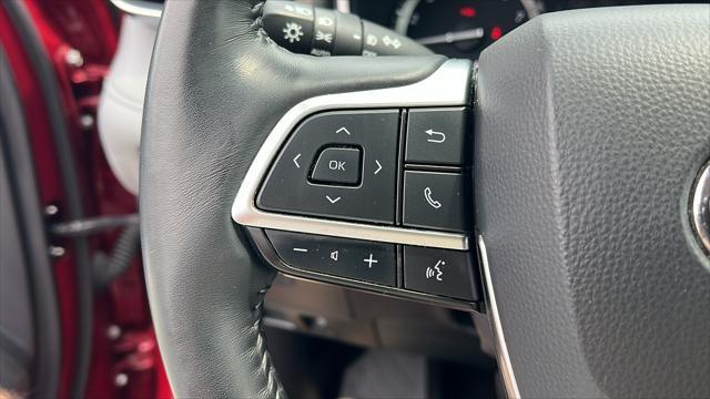used 2021 Toyota Highlander car, priced at $44,990