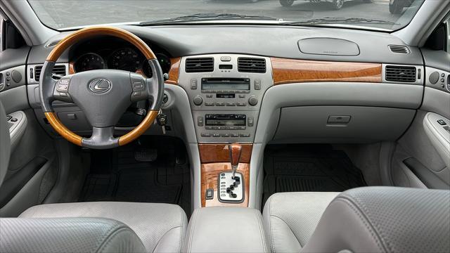 used 2005 Lexus ES 330 car, priced at $7,990
