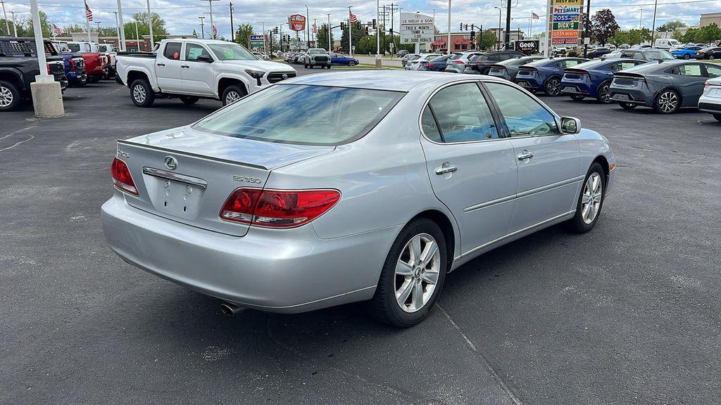 used 2005 Lexus ES 330 car, priced at $7,990