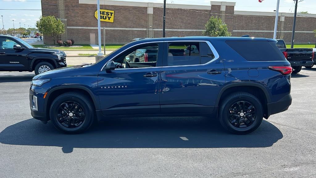 used 2022 Chevrolet Traverse car, priced at $30,990