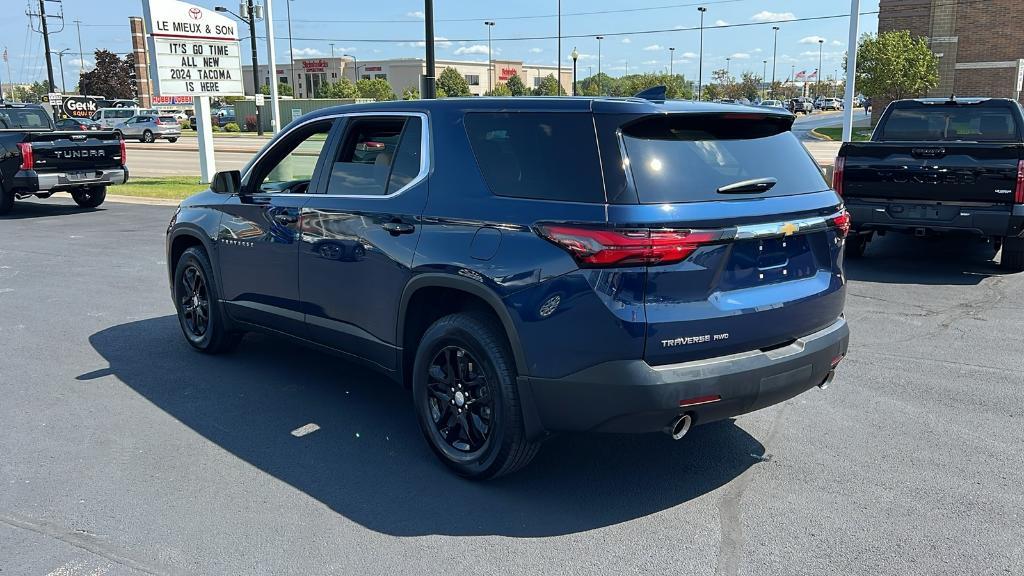 used 2022 Chevrolet Traverse car, priced at $30,990