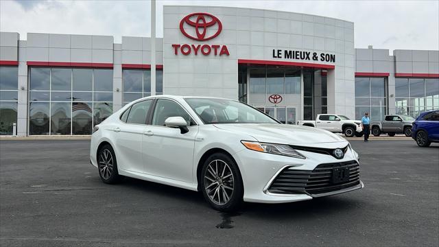 used 2021 Toyota Camry Hybrid car, priced at $27,990
