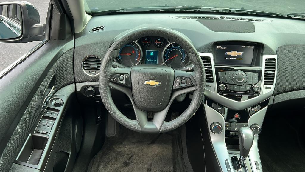 used 2015 Chevrolet Cruze car, priced at $8,990