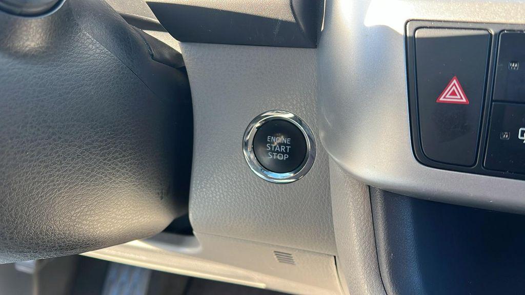 used 2014 Toyota Highlander car, priced at $11,990