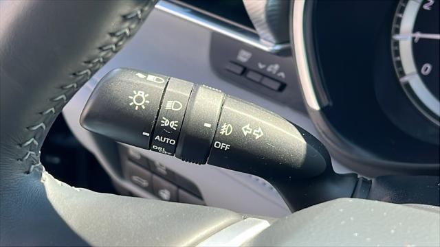 used 2022 Toyota Highlander car, priced at $47,990