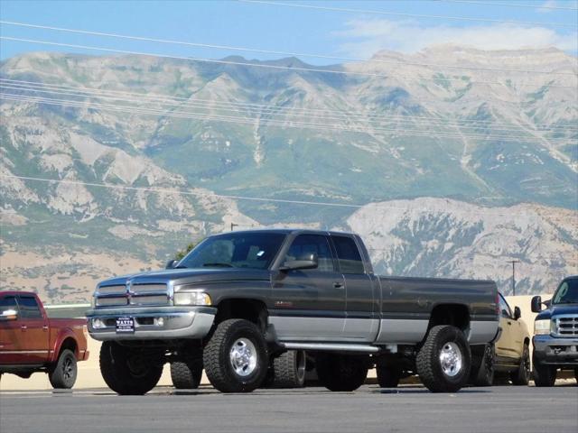 used 2002 Dodge Ram 2500 car, priced at $22,900