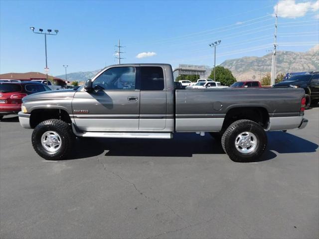 used 2002 Dodge Ram 2500 car, priced at $22,900