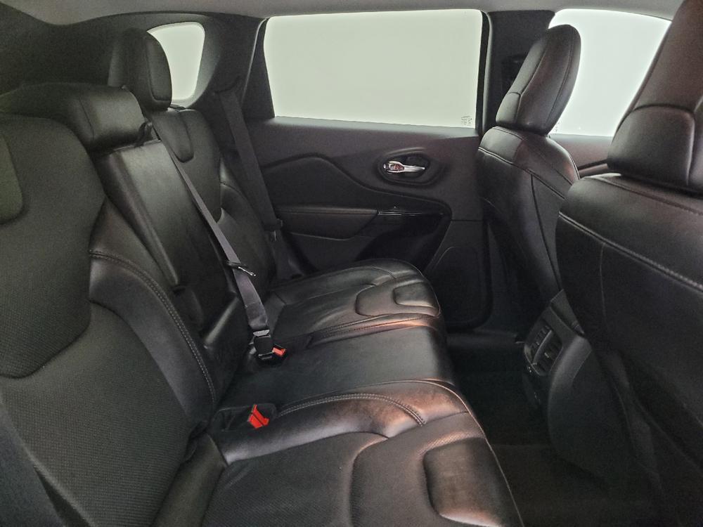 used 2023 Jeep Cherokee car, priced at $23,595