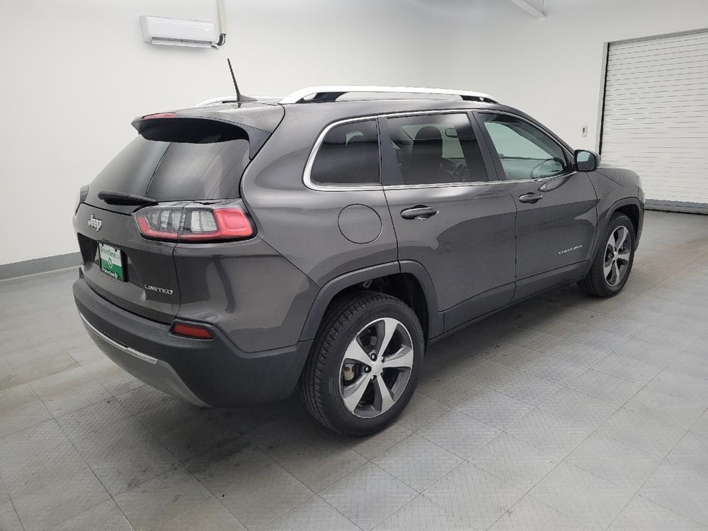 used 2019 Jeep Cherokee car, priced at $18,095