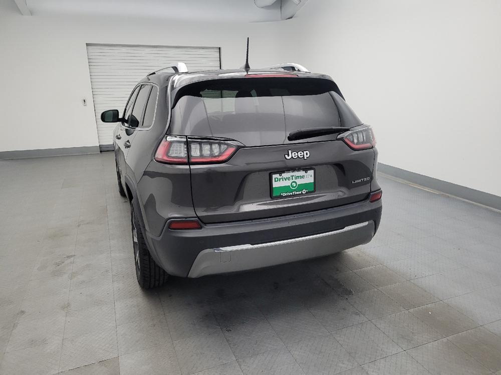 used 2019 Jeep Cherokee car, priced at $18,095