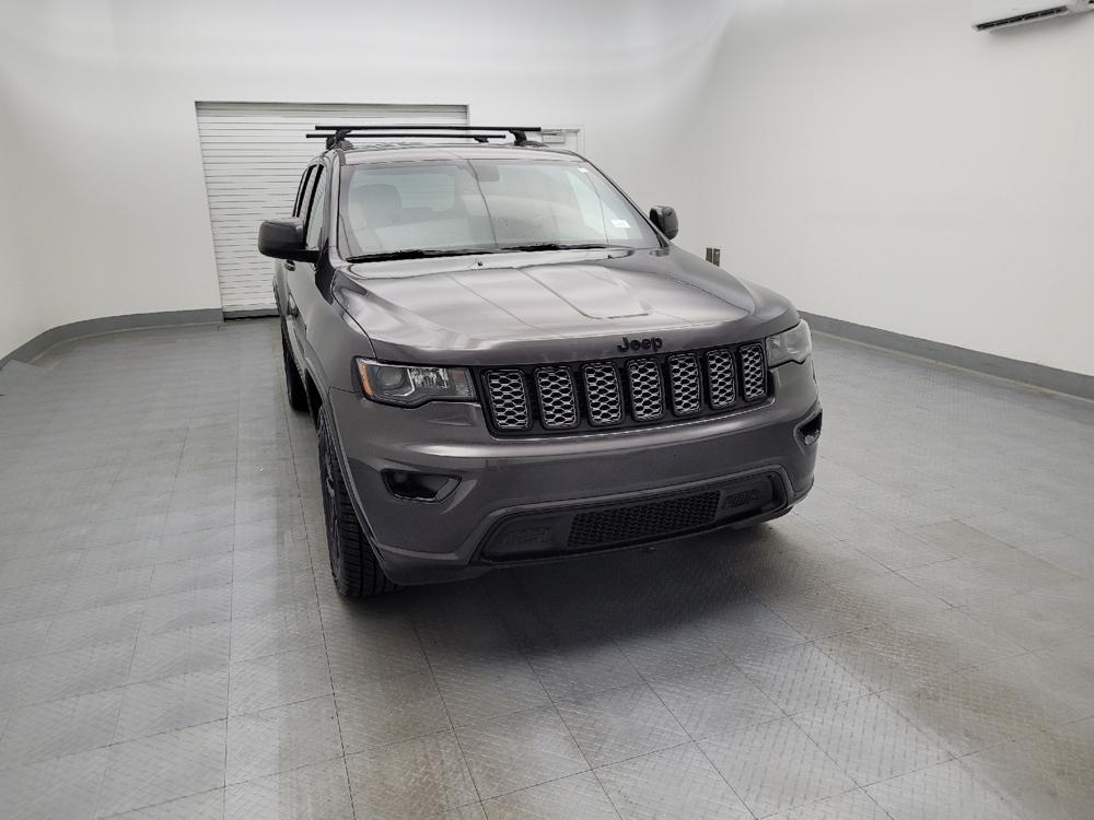 used 2020 Jeep Grand Cherokee car, priced at $26,595