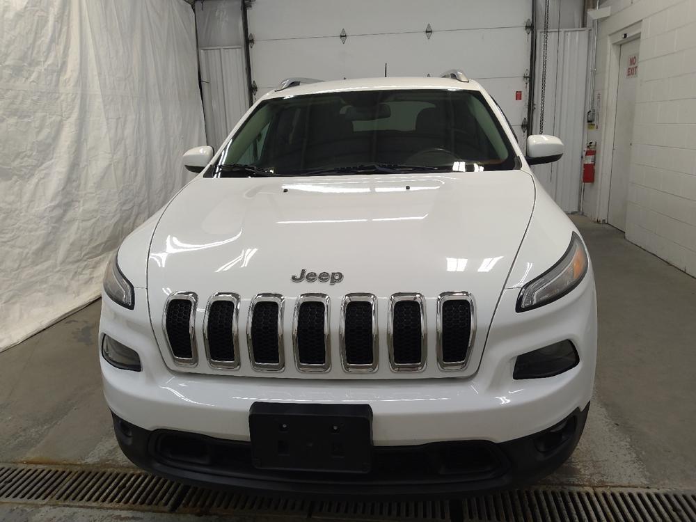 used 2015 Jeep Cherokee car, priced at $15,195