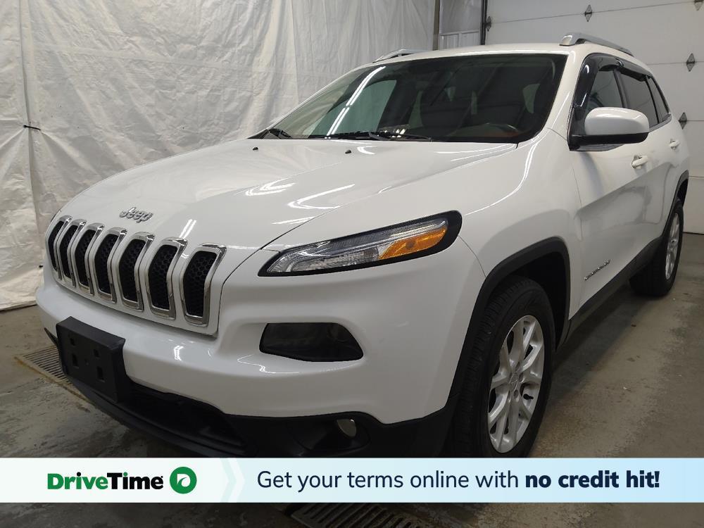 used 2015 Jeep Cherokee car, priced at $15,195