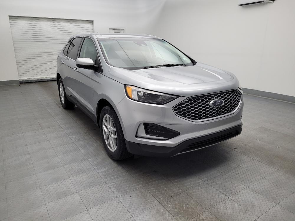 used 2024 Ford Edge car, priced at $24,295