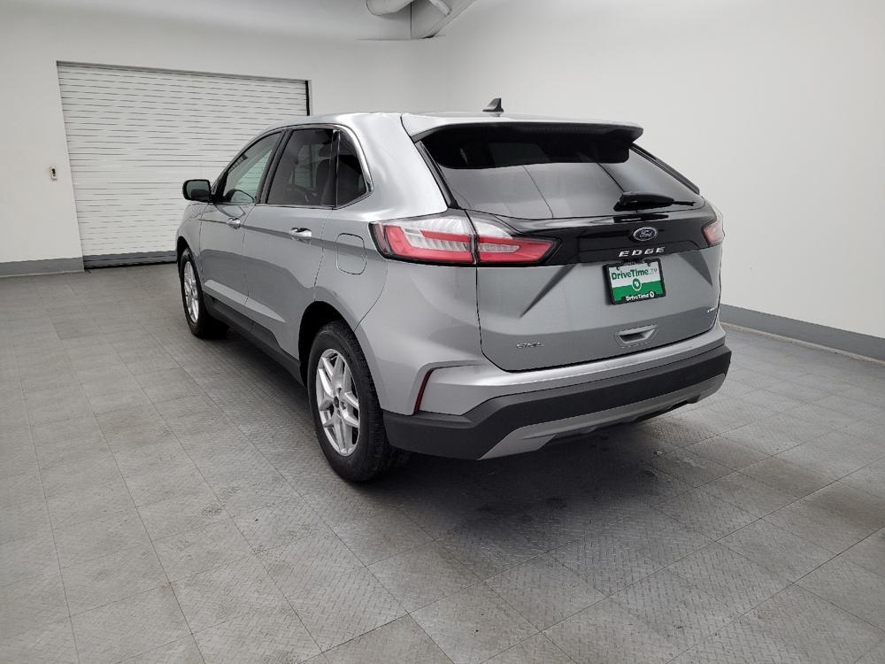 used 2024 Ford Edge car, priced at $24,295