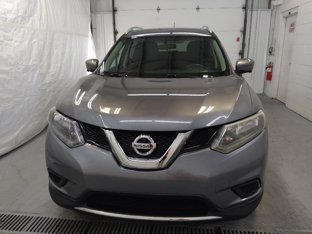 used 2016 Nissan Rogue car, priced at $15,095