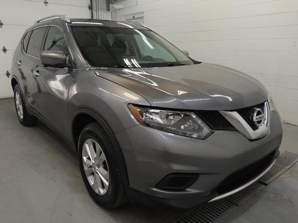 used 2016 Nissan Rogue car, priced at $15,095