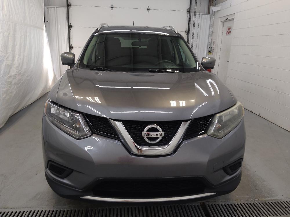 used 2016 Nissan Rogue car, priced at $15,095