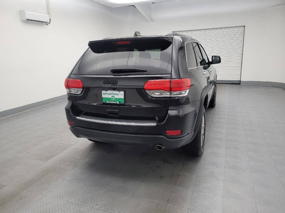 used 2015 Jeep Grand Cherokee car, priced at $17,595