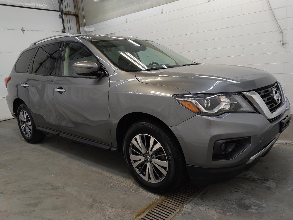 used 2020 Nissan Pathfinder car, priced at $21,395