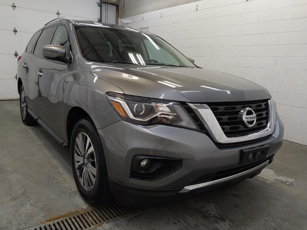 used 2020 Nissan Pathfinder car, priced at $21,395