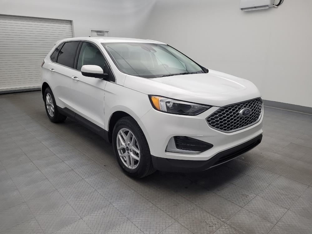 used 2024 Ford Edge car, priced at $25,495