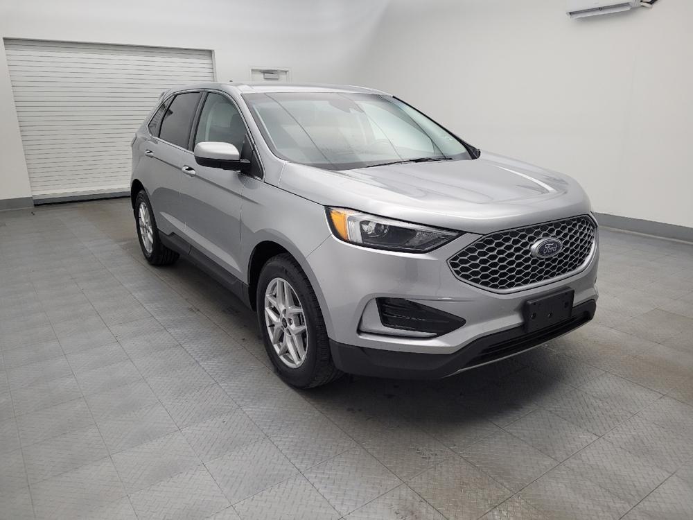 used 2024 Ford Edge car, priced at $21,895