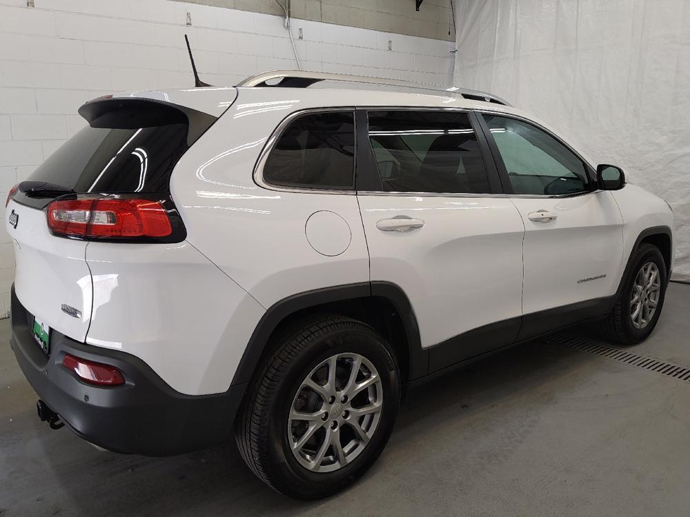 used 2018 Jeep Cherokee car, priced at $16,295