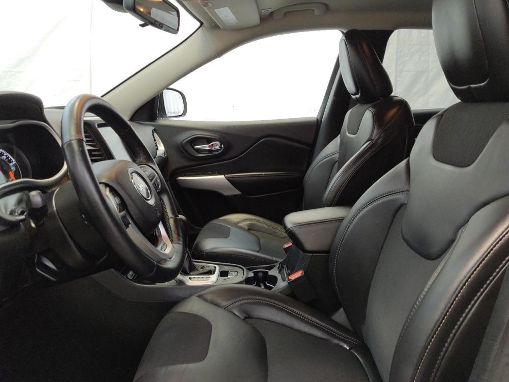 used 2018 Jeep Cherokee car, priced at $16,295