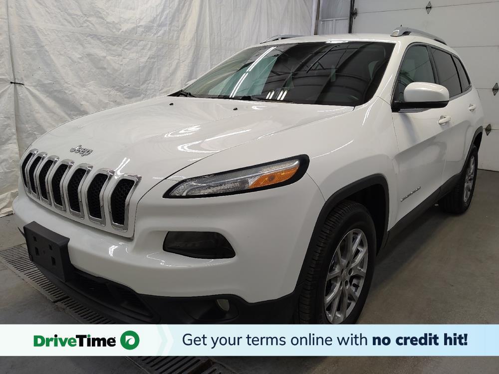 used 2018 Jeep Cherokee car, priced at $16,295