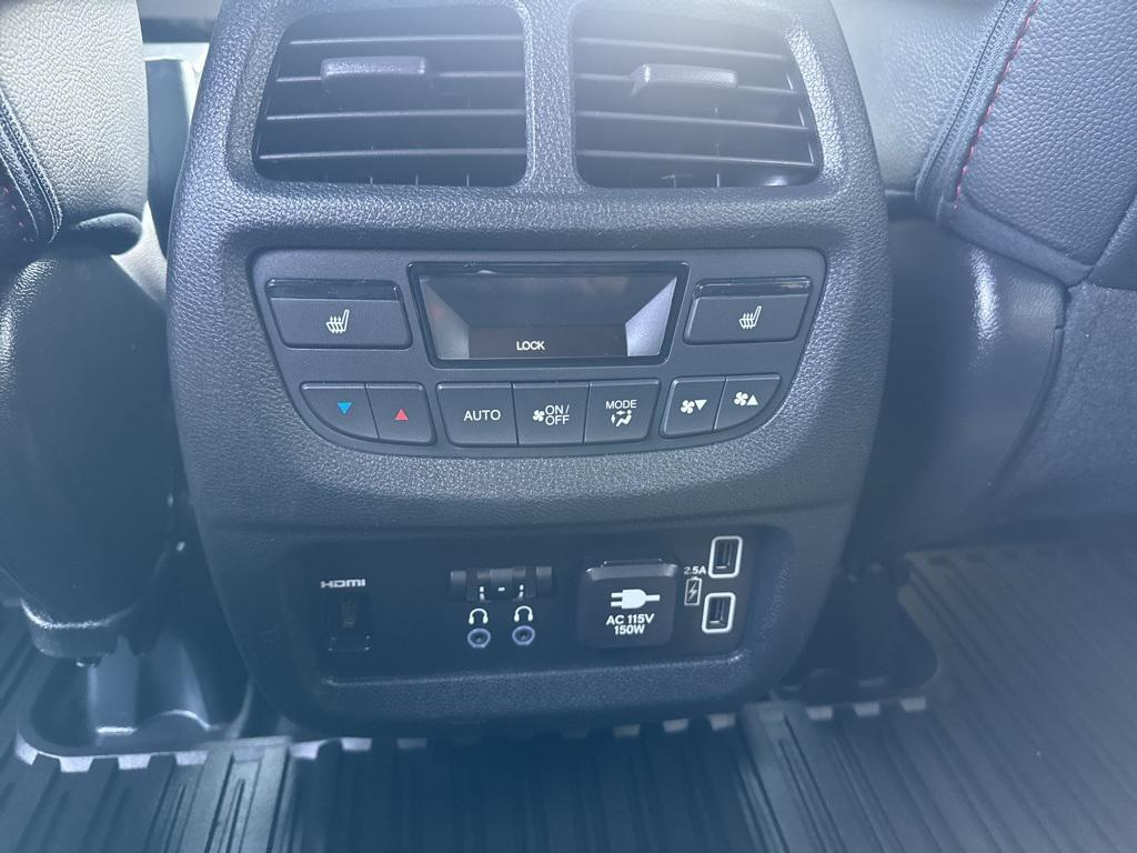 used 2022 Honda Pilot car, priced at $35,988