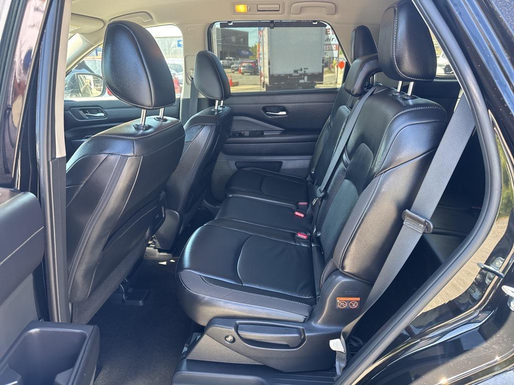 used 2023 Nissan Pathfinder car, priced at $35,988